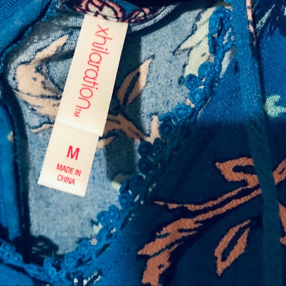 BOHO MINI BLUE LONG SLEEVE FLORAL DRESS - Picture 2 of 2